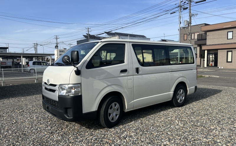 ハイエースバン　DX
