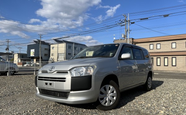 プロボックスバン（2017年）が入荷しました